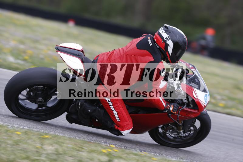 /Archiv-2025/04 13.04.2025 Get Faster Caremotion ADR/Gruppe gelb/940